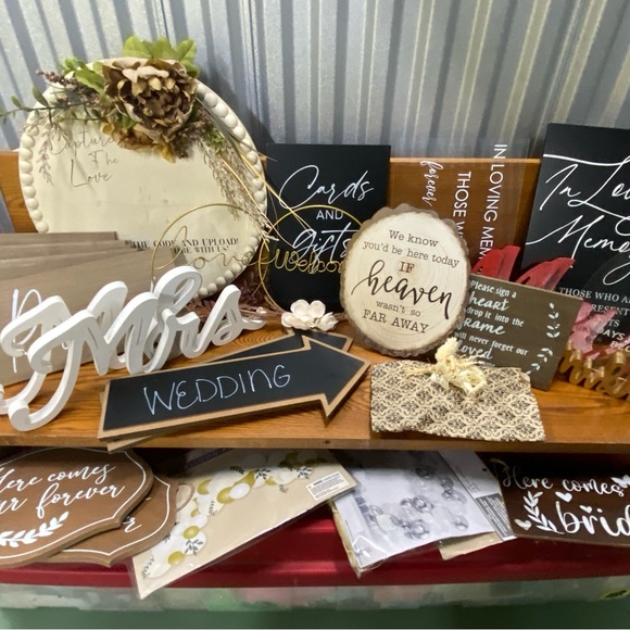 Wedding Decor Sign Set - Picture 1 of 16